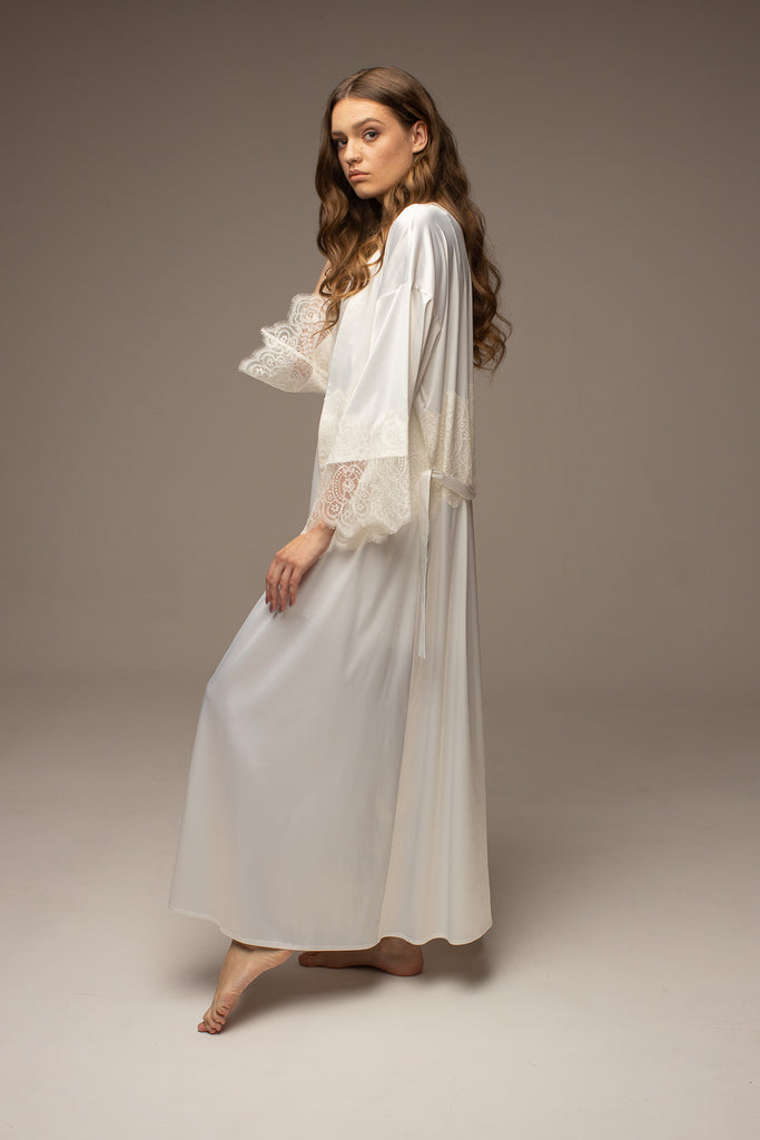 Saint Bride Long satin robe with french white lace